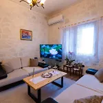 Roan Luxury וילה Vlorë