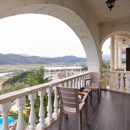 Roan Luxury Вилла *