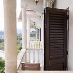 Vila Roan Luxury