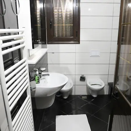 Roan Villa *