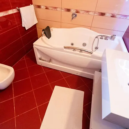 Roan Luxury Villa Vlorë