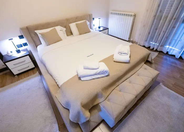 Roan Luxury * Vlorë