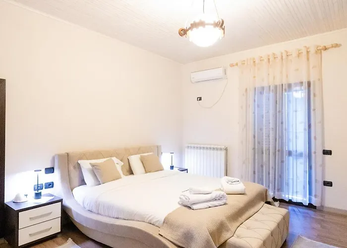 Roan Luxury *