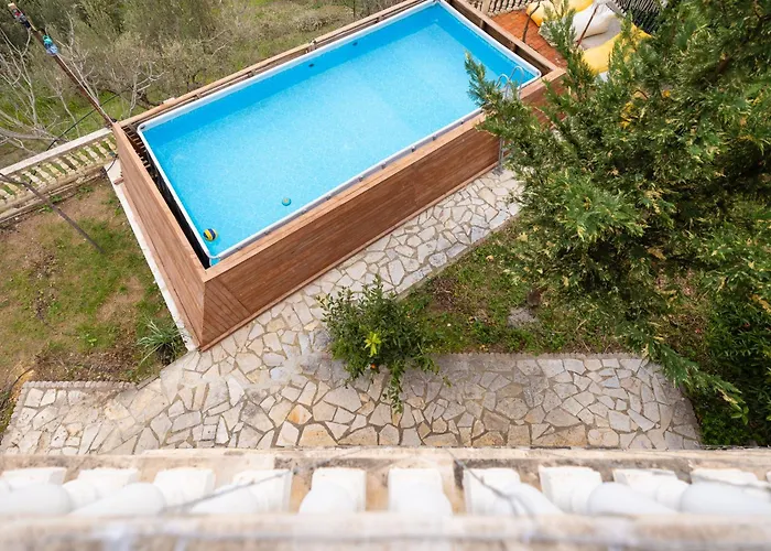 Roan Luxury * Vlorë