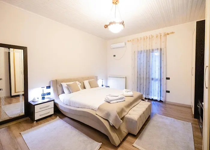 Roan Luxury * Vlorë